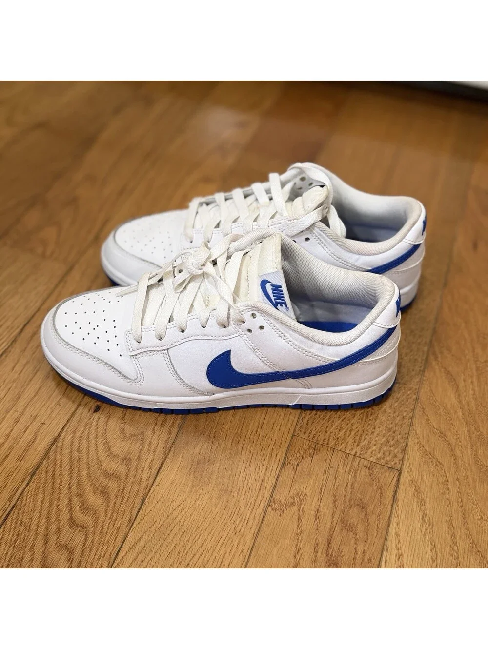 Size 8.5 US Men’s Nike Dunk Low White/Blue DV0831-104
